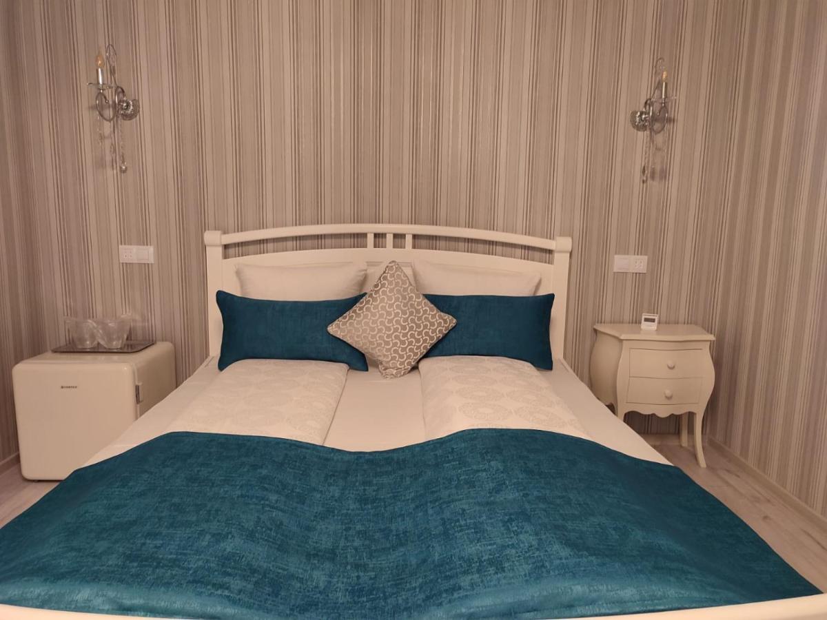 Casa Alina Hotel Deva Ngoại thất bức ảnh