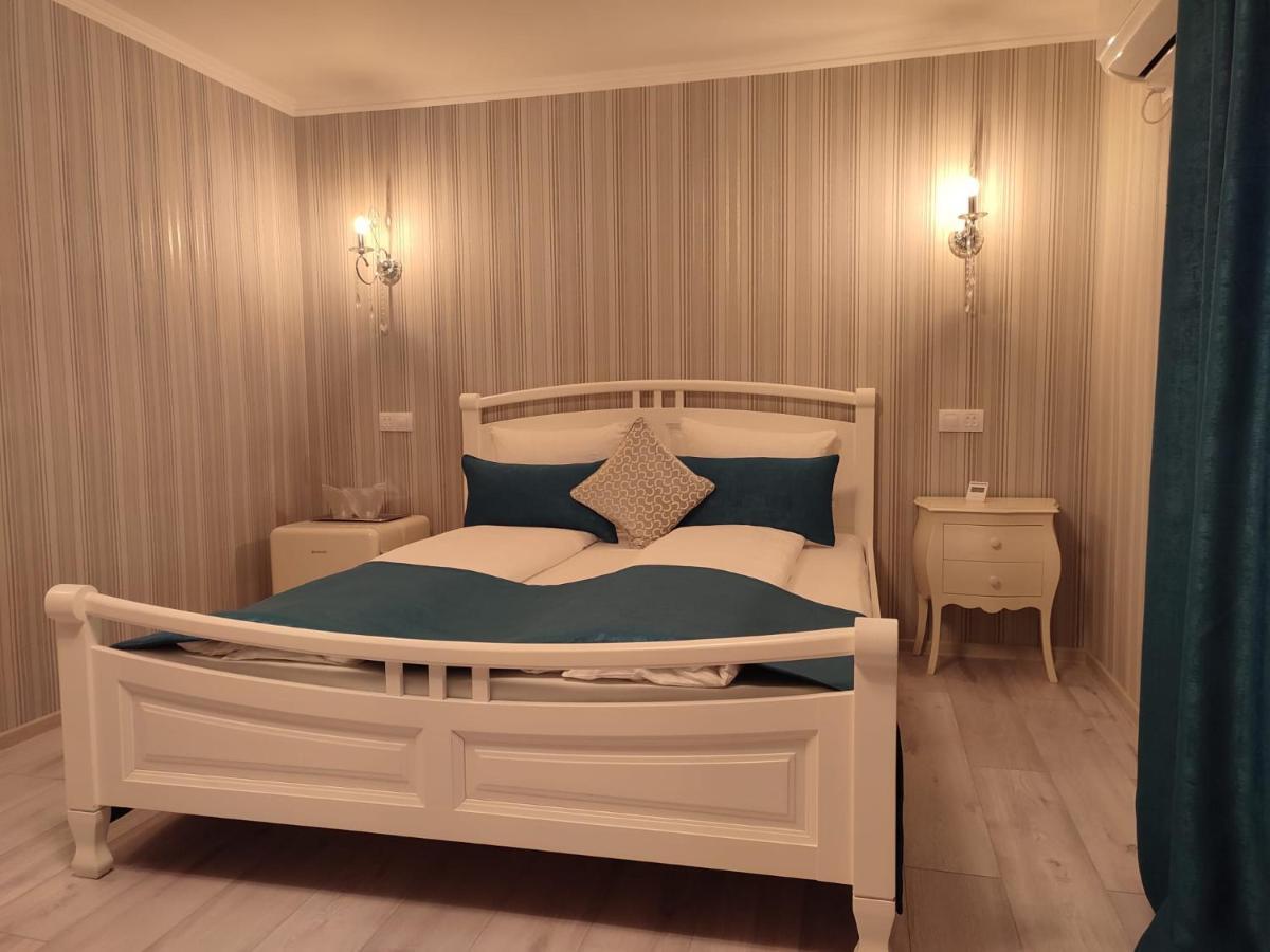 Casa Alina Hotel Deva Ngoại thất bức ảnh