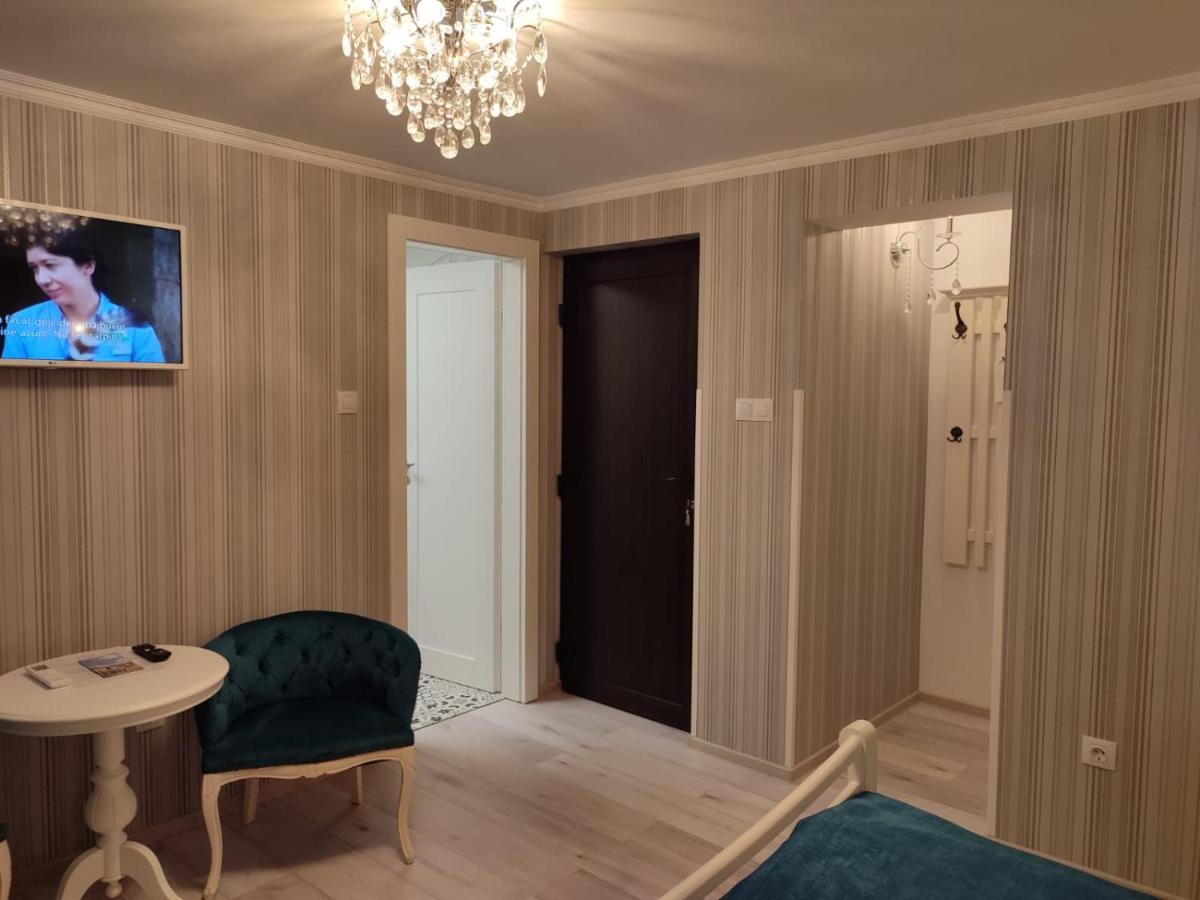 Casa Alina Hotel Deva Ngoại thất bức ảnh