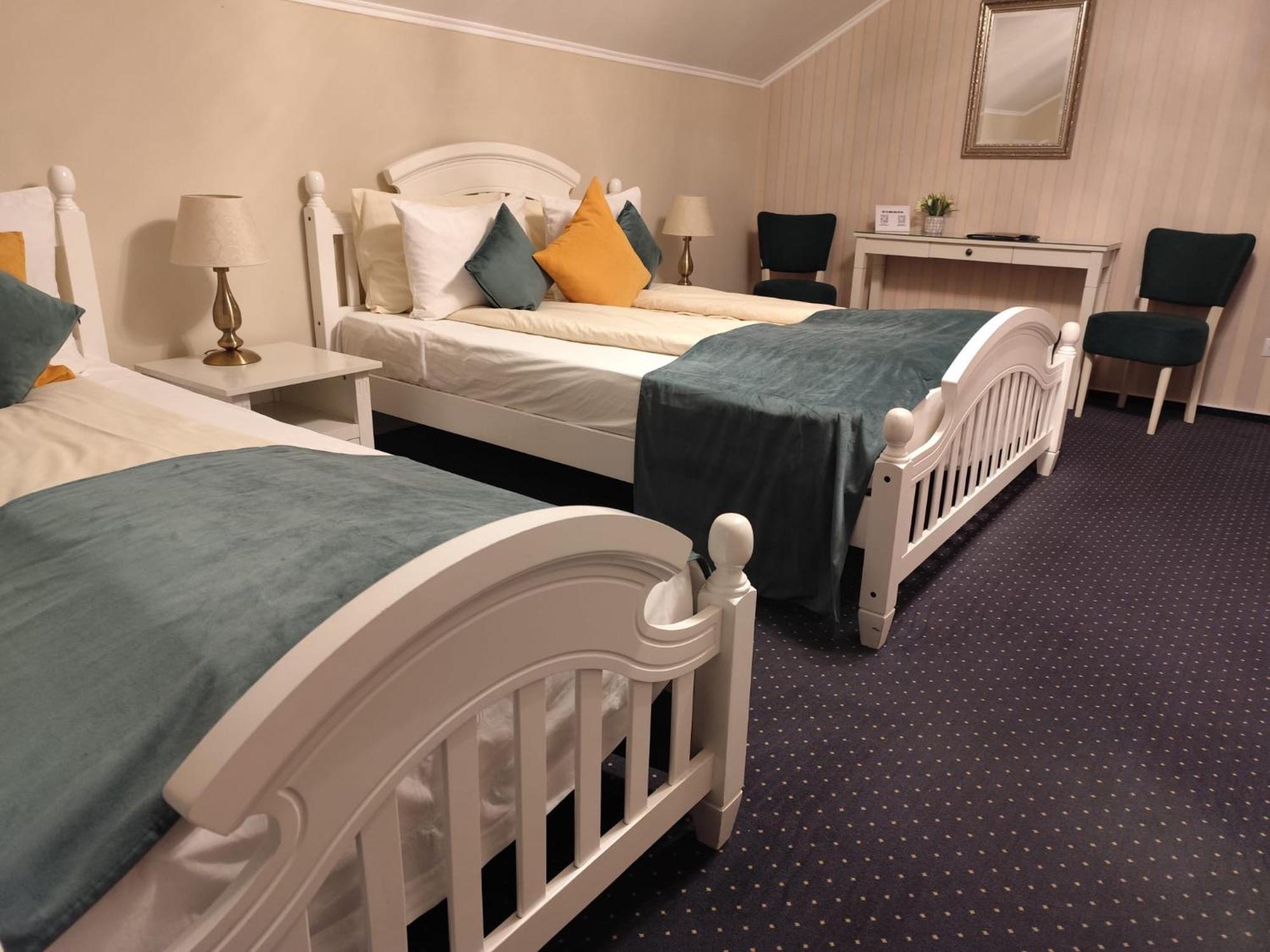 Casa Alina Hotel Deva Phòng bức ảnh